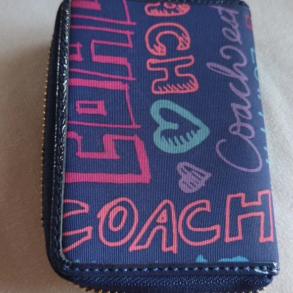 COACH Card Case - Picture 3 of 11